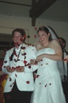 060-Wedding Reception - Departure 09-18-2005.JPG